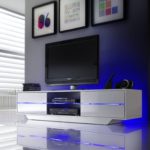 Robas Lund 59075W14 Blues Media TV Lowboard, Klarglasboden, RGB LED Wechselbeleuchtung mit Fernbedienung, 4 Schubkästen, 2 Fächer, 160 x 40 x 36 cm, MDF Hochglanz weiß lackiert