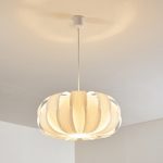 Pendelleuchte Zobus aus Kunststoff in filigraner Holzoptik – runde Haengeleuchte für Esszimmer, Schlafzimmer – Wohnzimmer – mit E27-Fassung und max. 60 Watt – extravagantes Design
