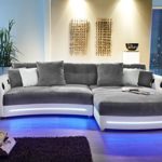 Multimedia Sofa Larenio HiFi Wohnlandschaft 322x200 cm grau weiß Couch Mikrofaser Hi Fi LED Beleuchtung Wohnzimmer